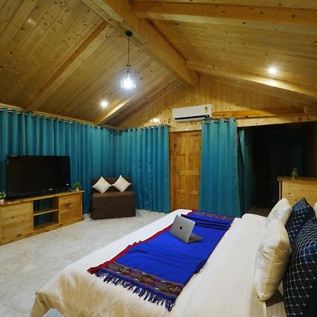Tree House Latos Tandi Hotel Jibhi Exterior photo