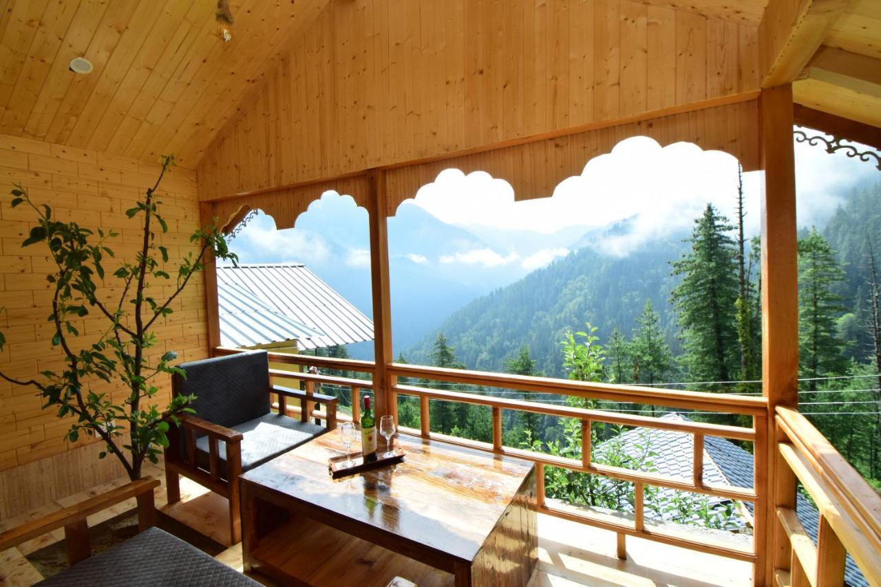 Tree House Latos Tandi Hotel Jibhi Exterior photo