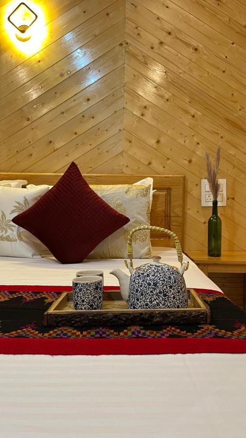 Tree House Latos Tandi Hotel Jibhi Exterior photo